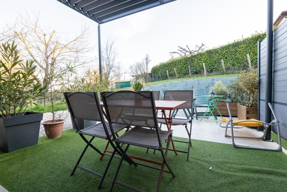 L'Escapade Dauphinoise, Gite 2 Chambres Avec Terrasse Et Clim Beaucroissant Εξωτερικό φωτογραφία